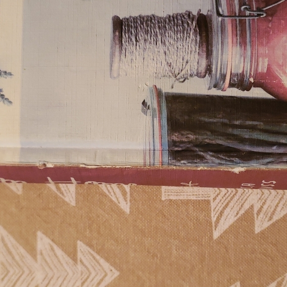 Book Seasonal guide to cooking, preserving, natural homekeeping - Picture 3 of 5